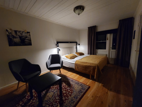 Skipakkeindkvartering + liftkort