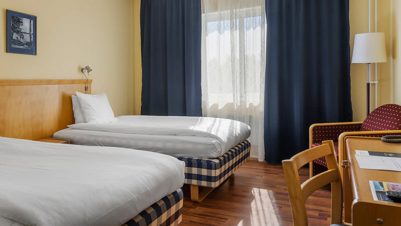Dubbelrum på Hotell Frykenstrand med två separata sängar